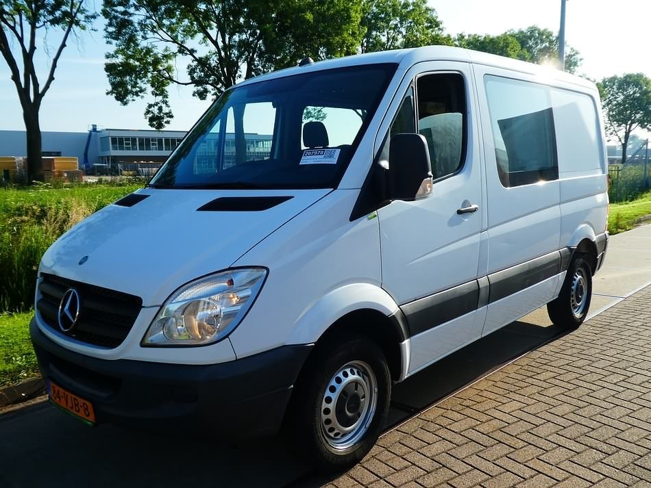 Van Mercedes Benz 209 CDI/.0/500