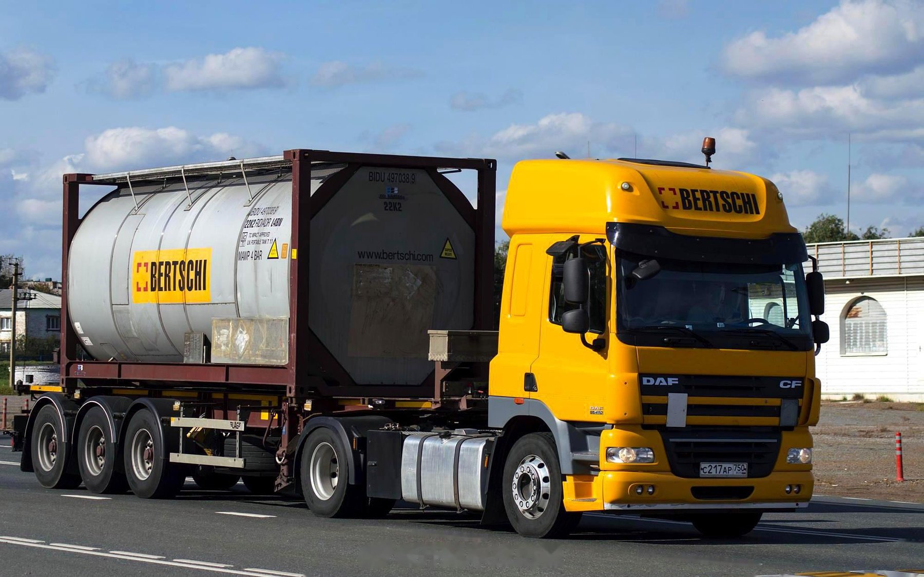 Lastwagen DAF DAF FADCF 85