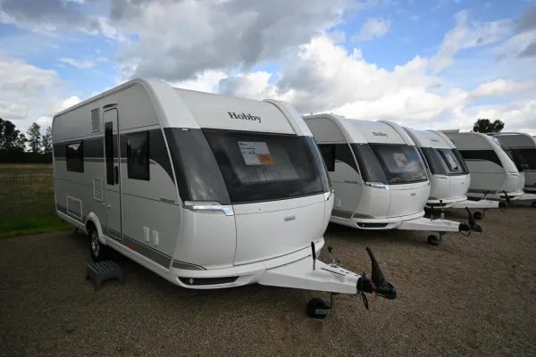 Anhänger Knaus 4408 - 495TF AZUR