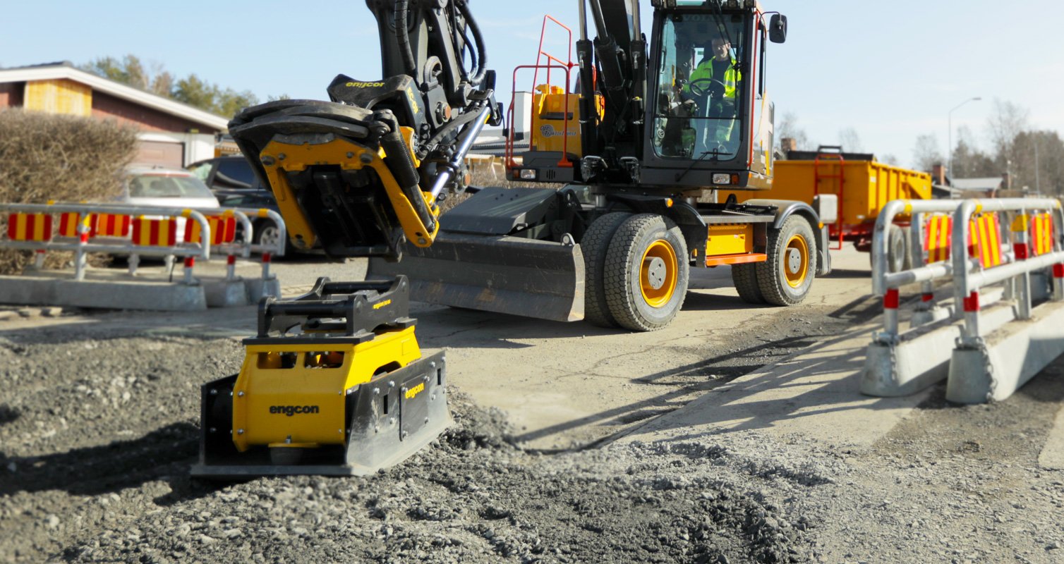 engcon Vibrating compactors