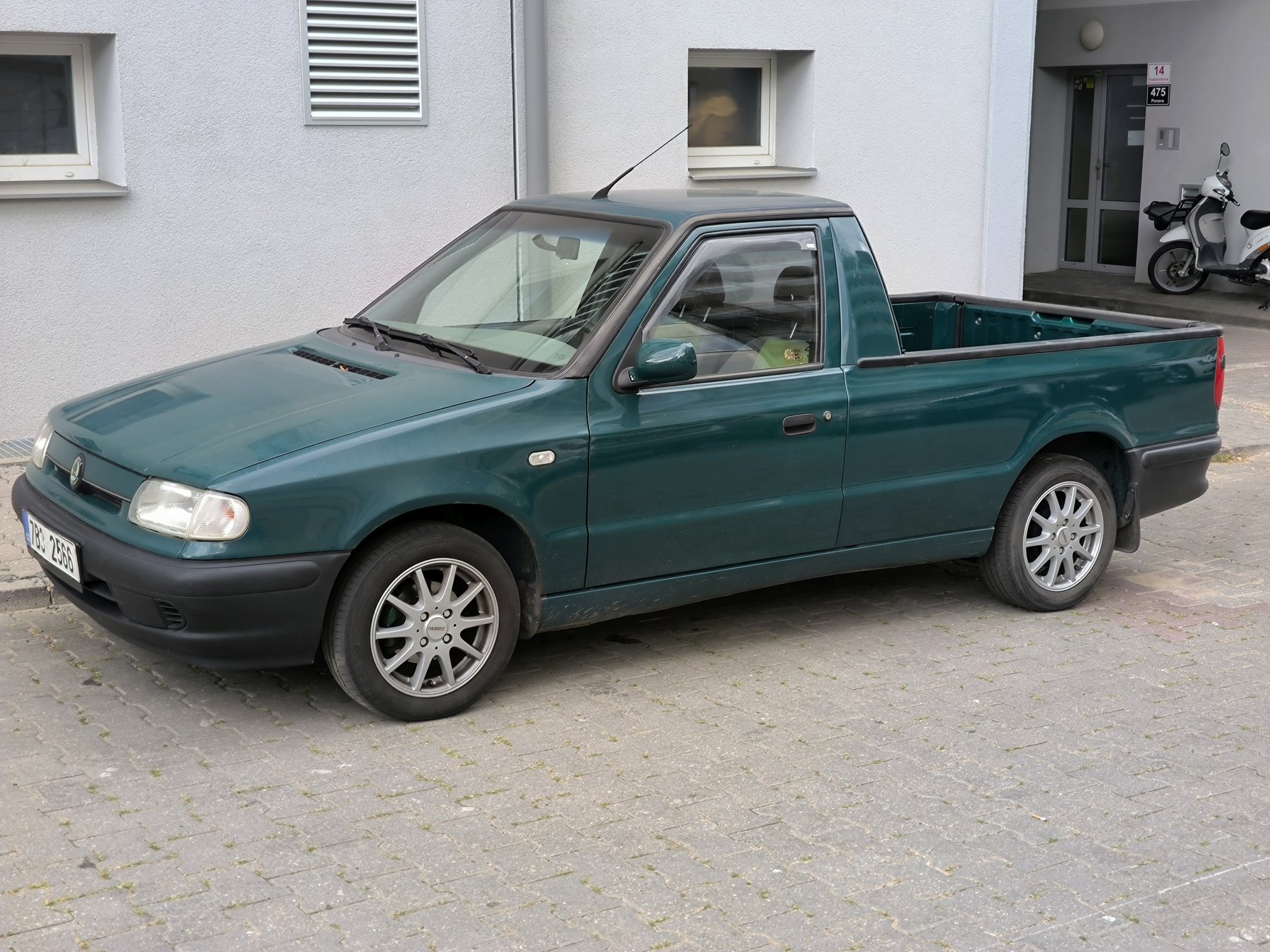 Van Škoda PICKUP-EFF673/245