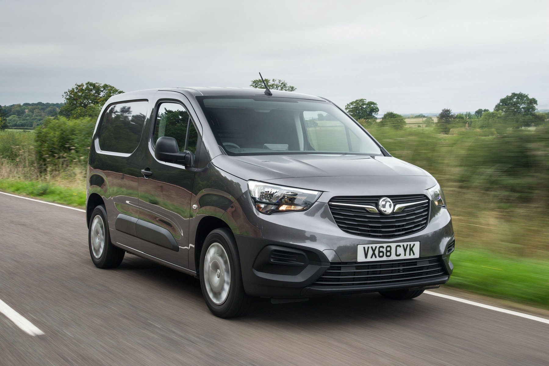Van Vauxhall CF 97500