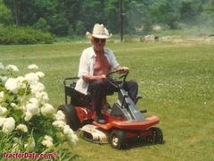 Ariens Emperor 10