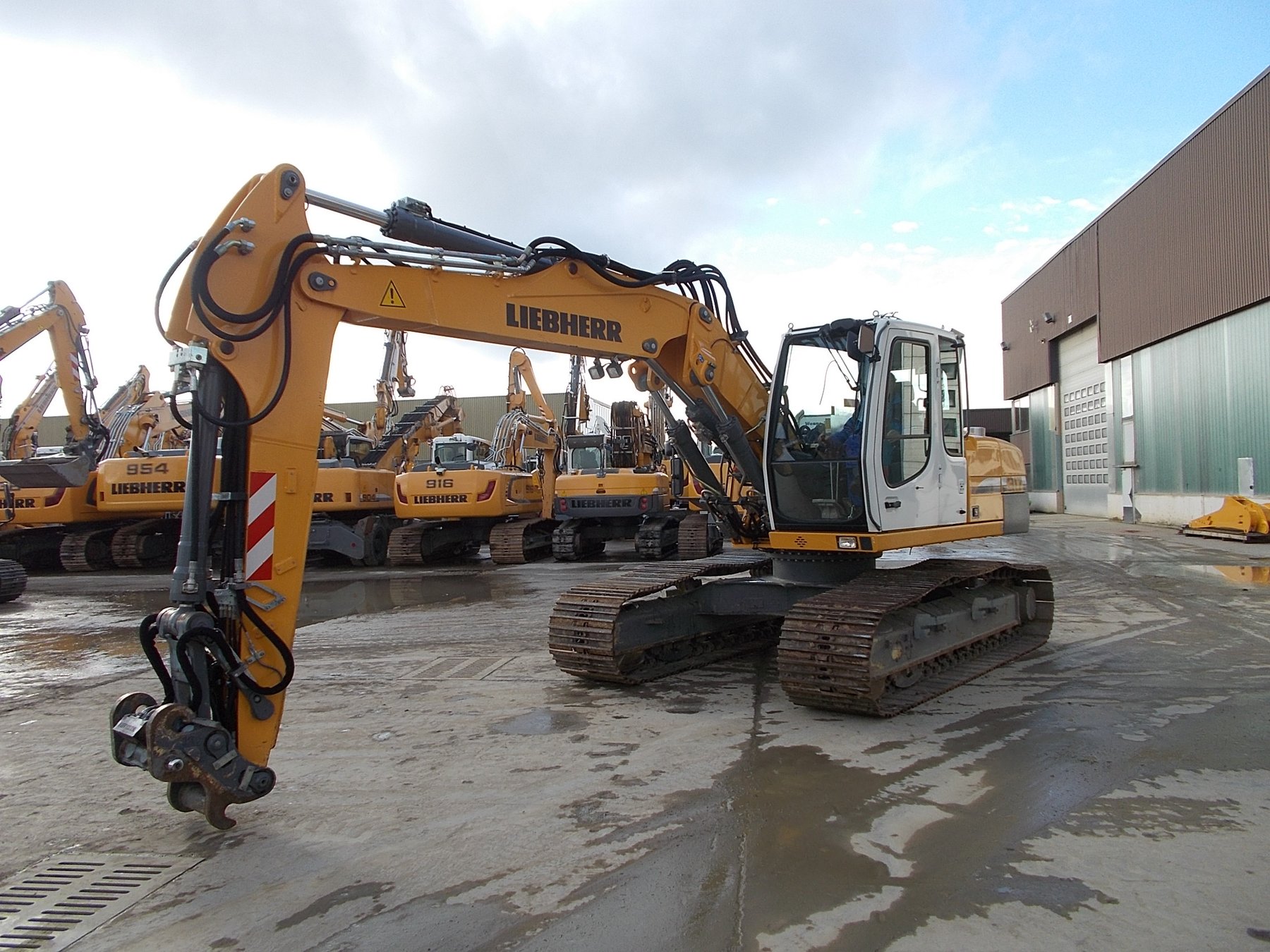 Excavator Liebherr R317
