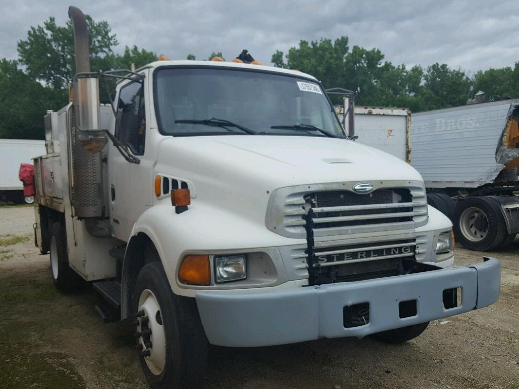 Truck Sterling M7500 Acterra