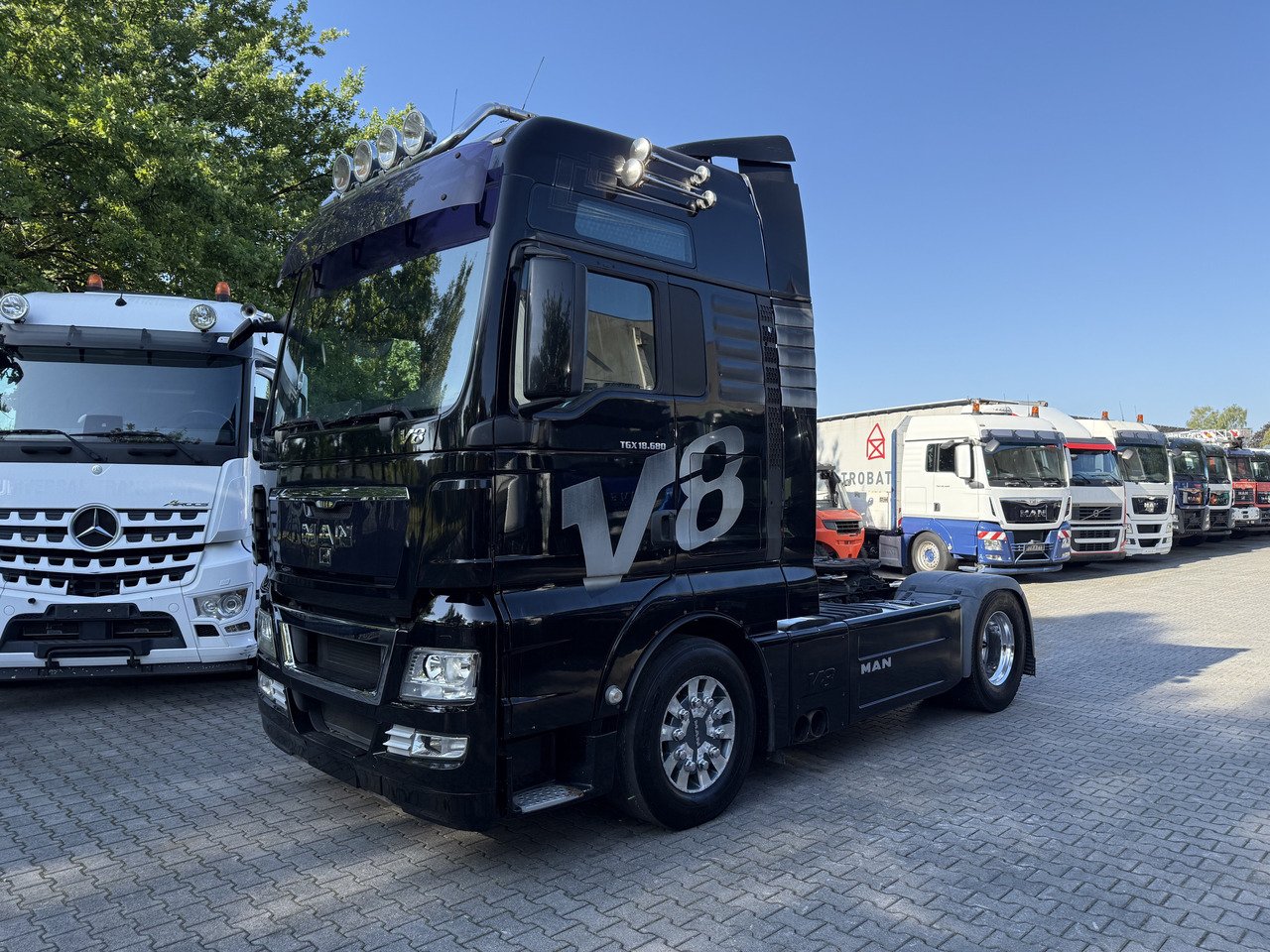 MAN 18.680 4X2 BLS