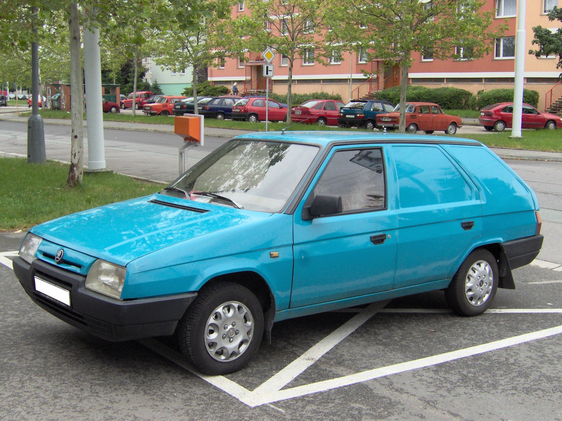 Van SKODA FORMAN