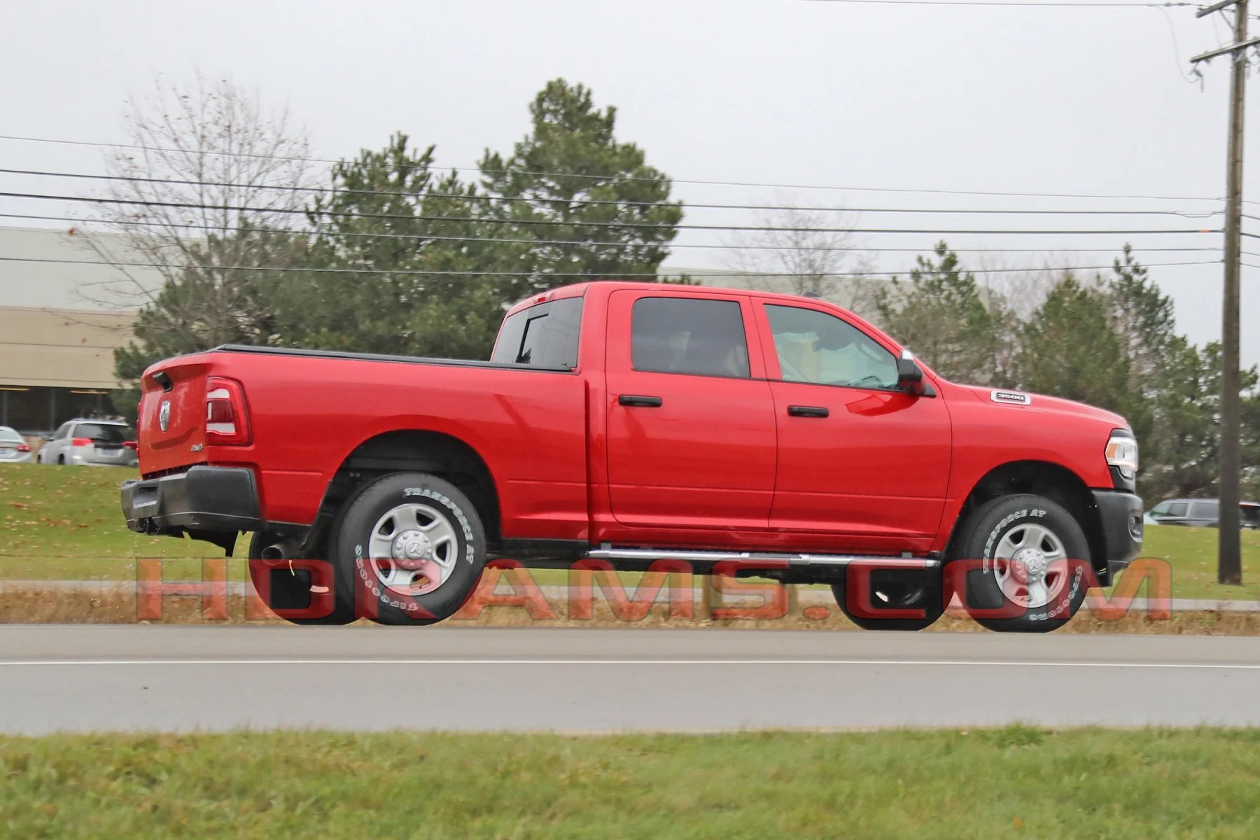 Samochód ciężarowy Ram RAM 1500 ST CREW CAB 4X4