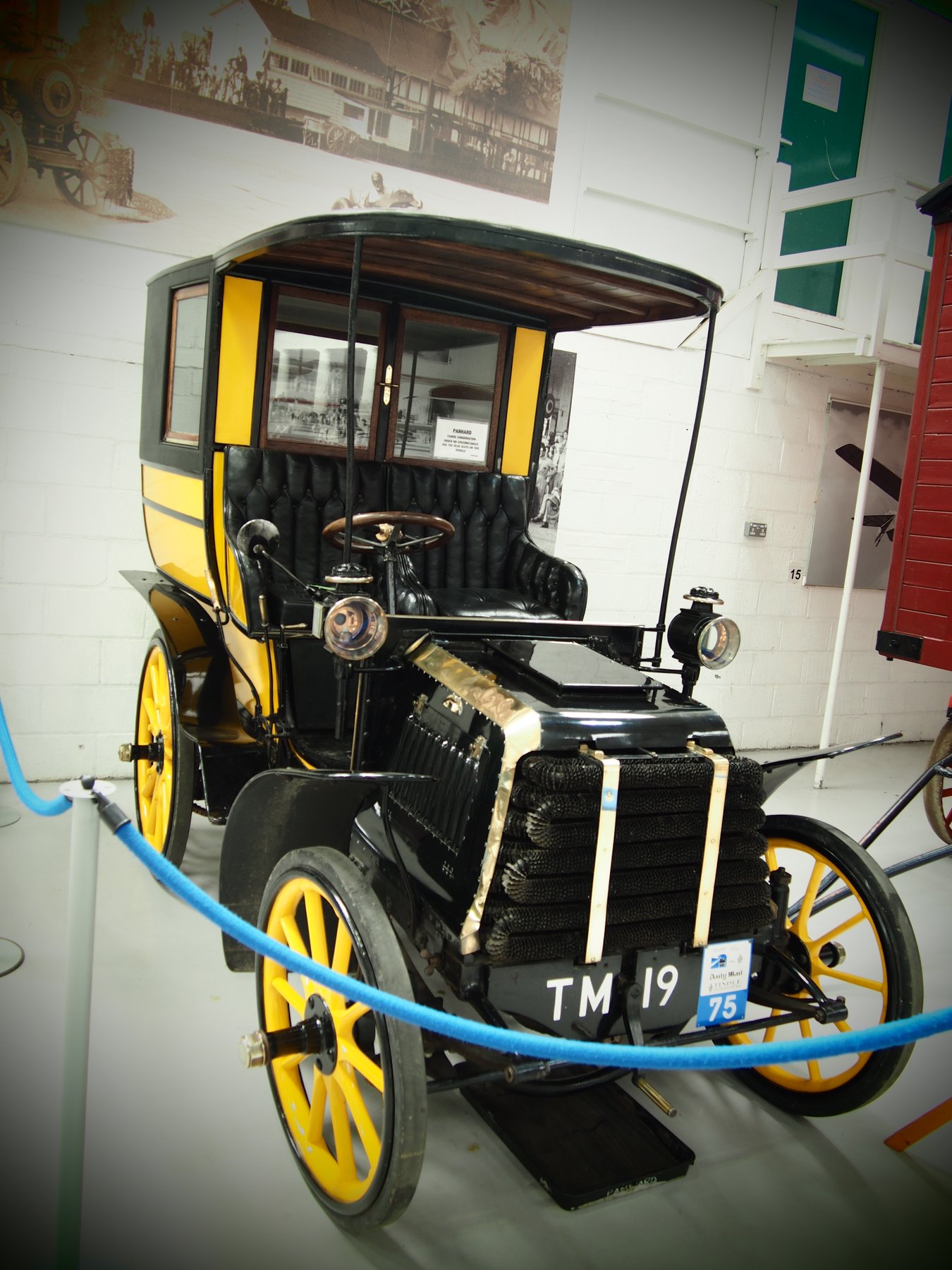 Gepanzerte Fahrzeuge Societe de Constructions Panhard et Levassor CRAB