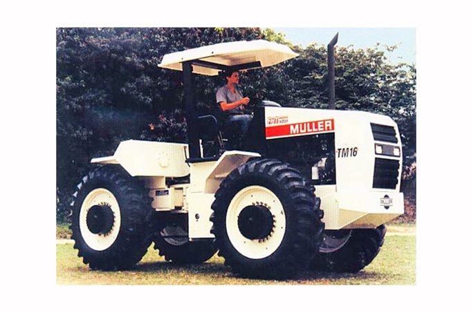 Traktor Müller TM 16