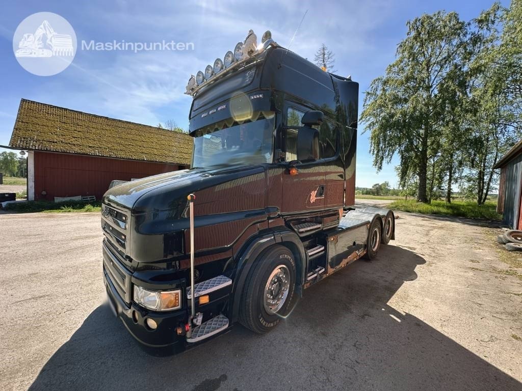 Scania R620LA