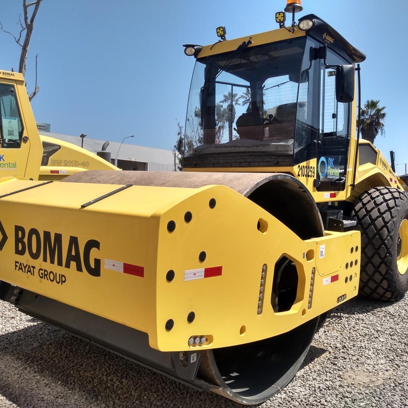 Road construction machine Bomag BW 219 DH 5 PL