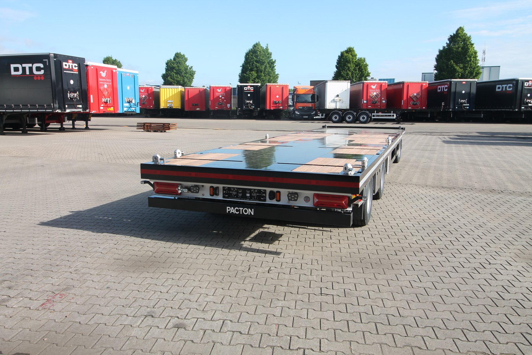 Trailer Pacton 1520 S.