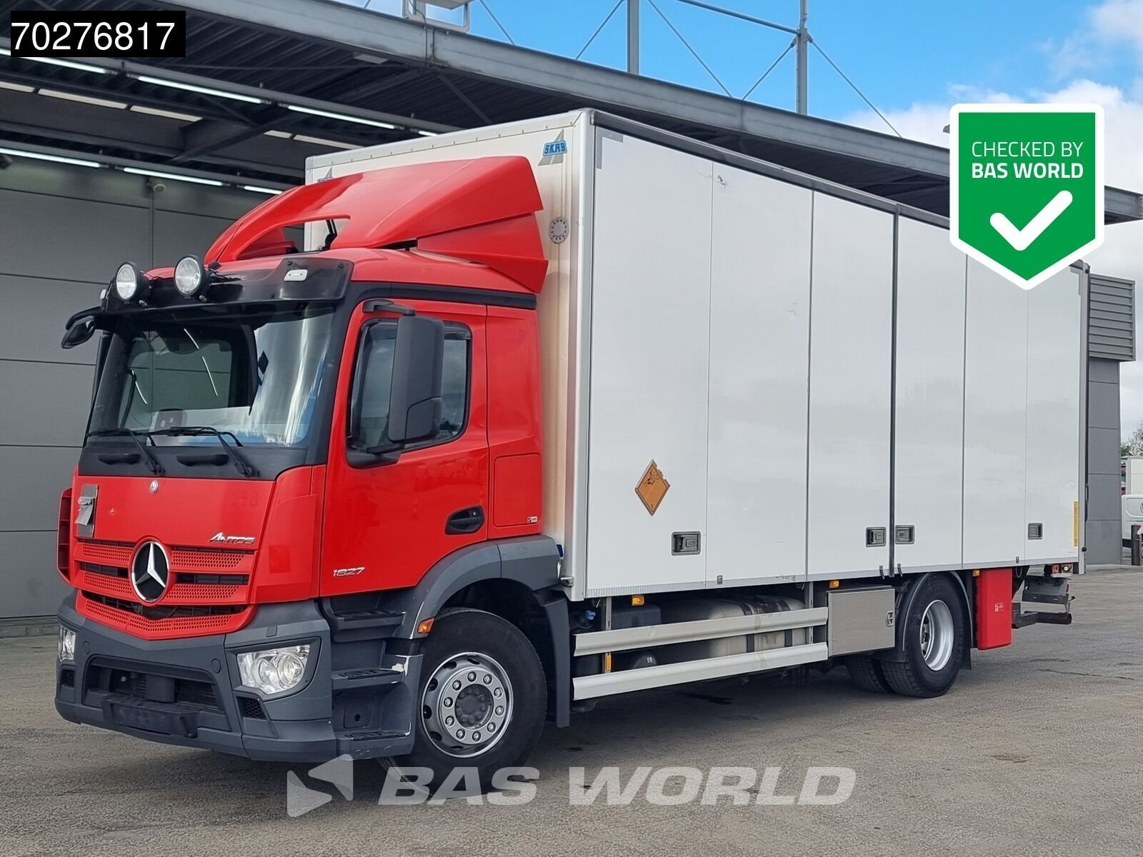 Truck Mercedes Benz ANTOS 1827L
