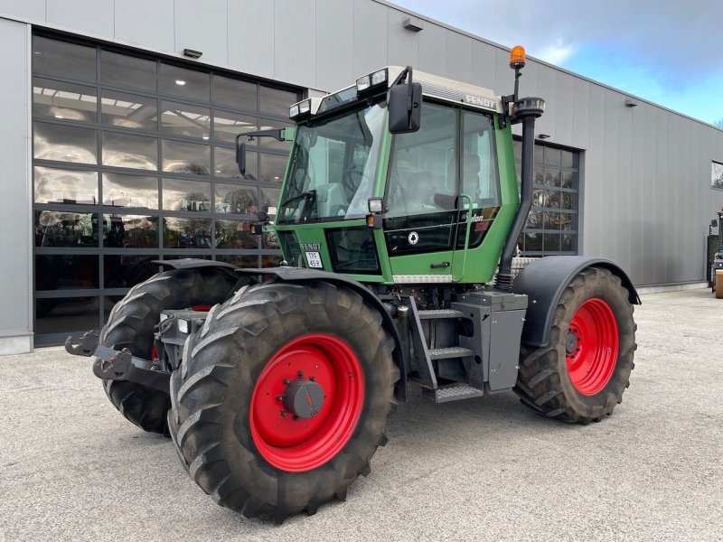Traktor Fendt Xylon 520