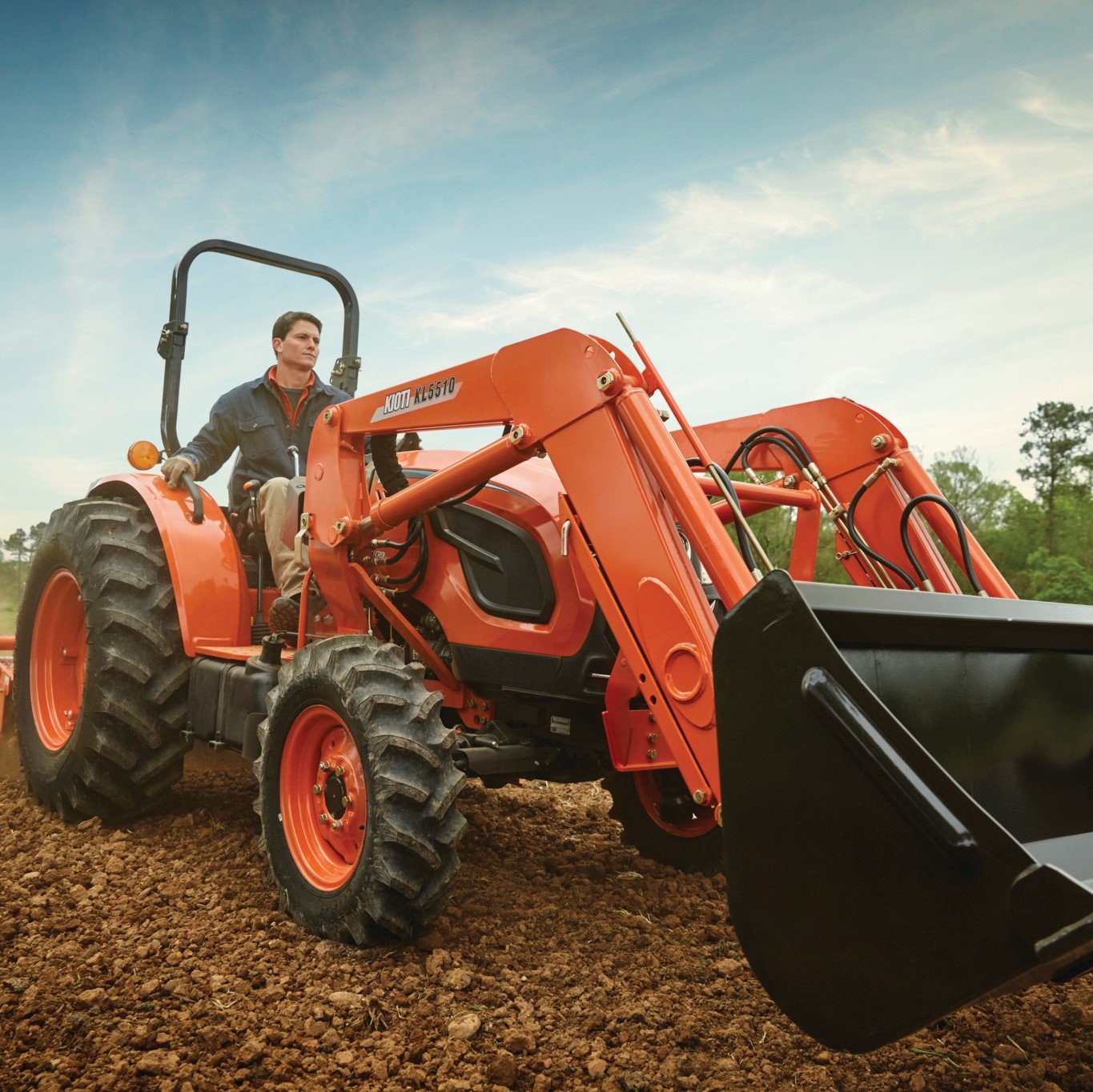 Tractor Kioti DK35