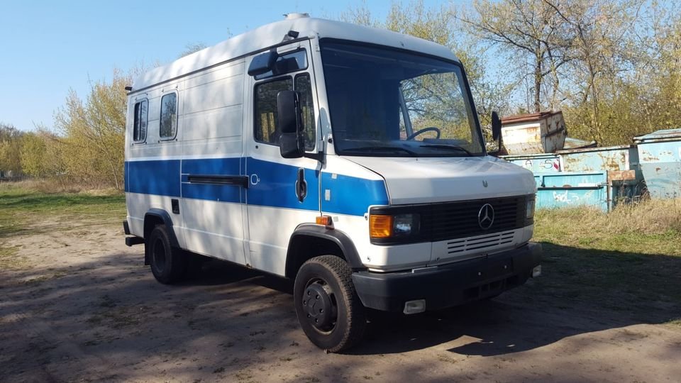 Truck Mercedes Benz 609D-KA-KASTEN/3700