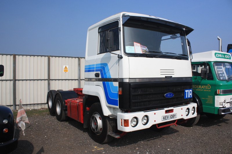 Truck Ford TRANSCONTINENTAL 3824