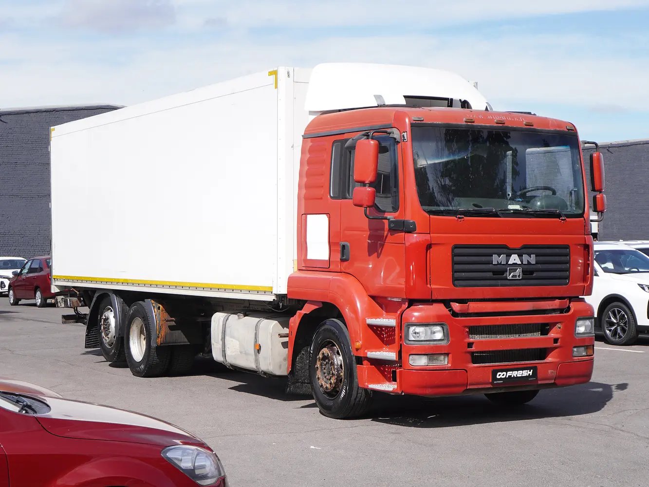 Lastwagen MAN 26.320 6X2-2 BL