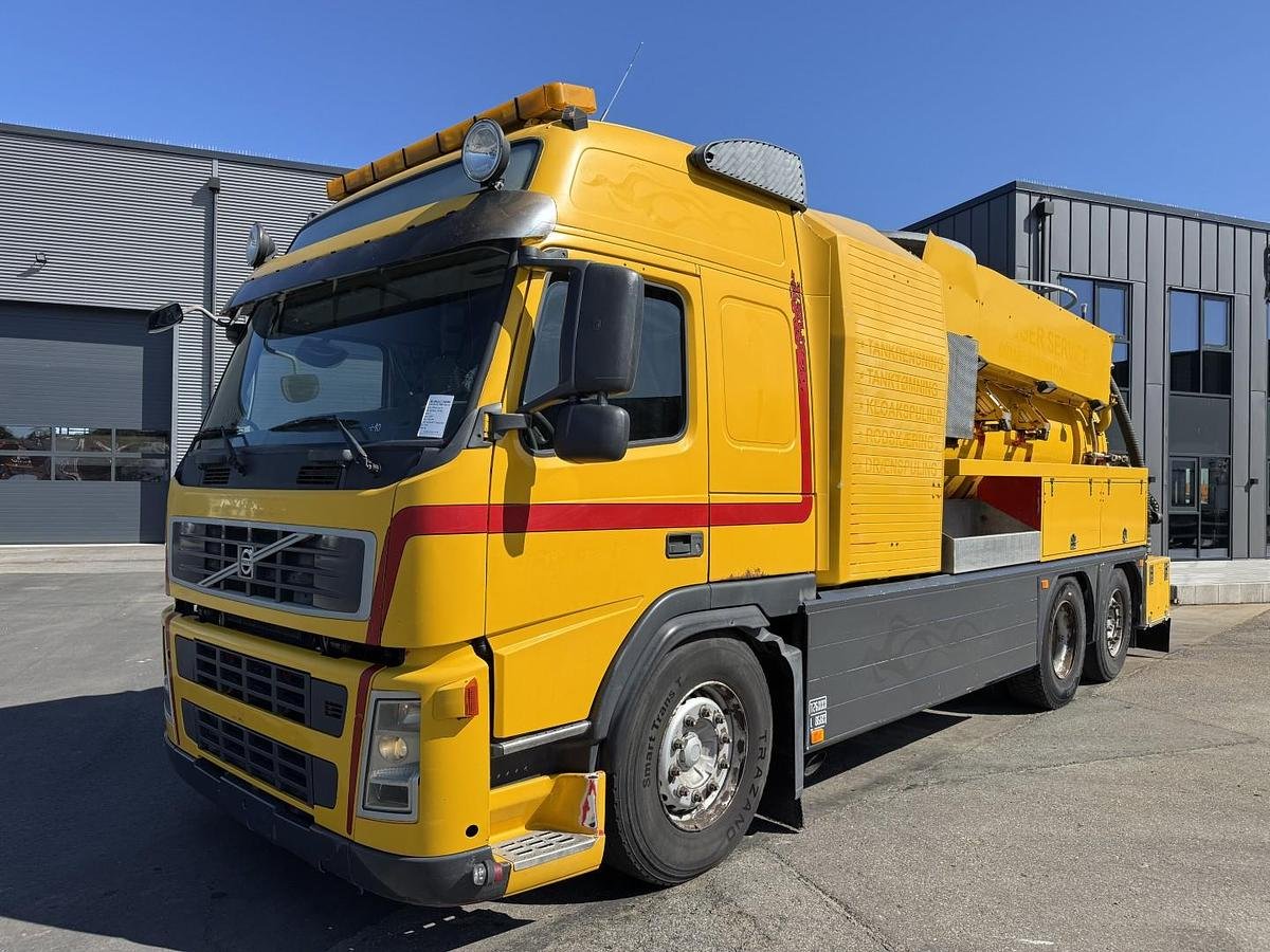 Lastwagen Volvo FM-340 6X2