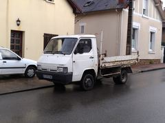 Nissan TRADE 3.0TDI VAN LWB HR