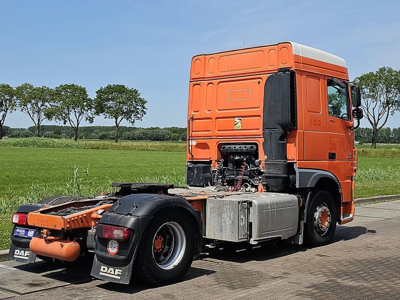 DAF 33B