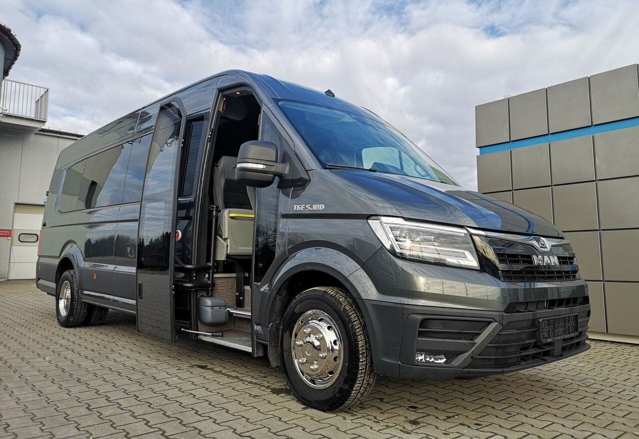 Van Ford 300M VAN 100 MR 4.78
