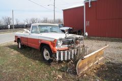Jeep J4000