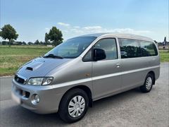 Hyundai H-1 Starex Grand Starex