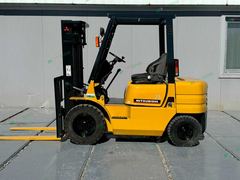 Mitsubishi FG25P