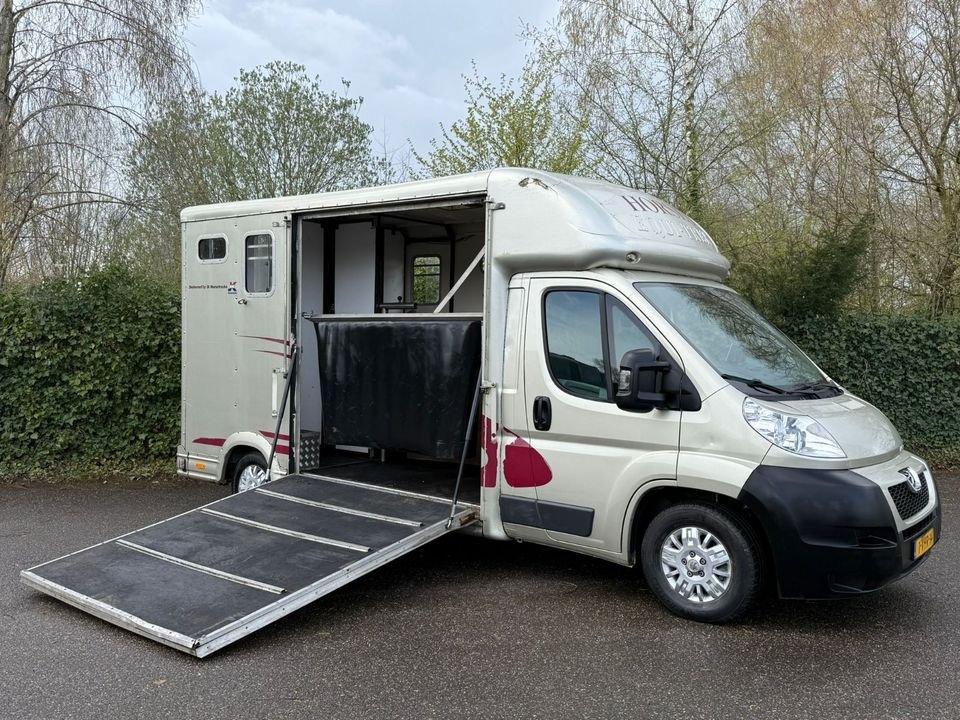 Van Peugeot Boxer-Equi-Trek