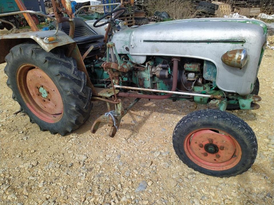 Traktor Kramer KB 220