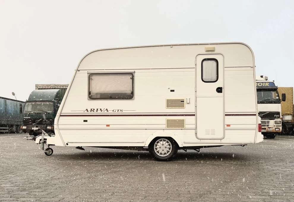Anhänger LUNAR ARIVA GTS