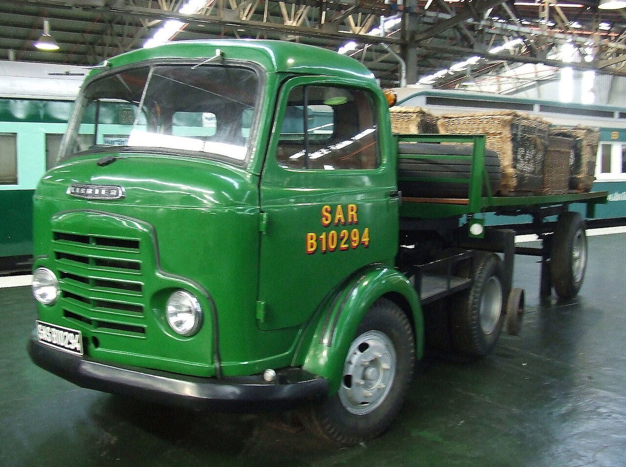 Truck Karrier CAMECOCK E 341
