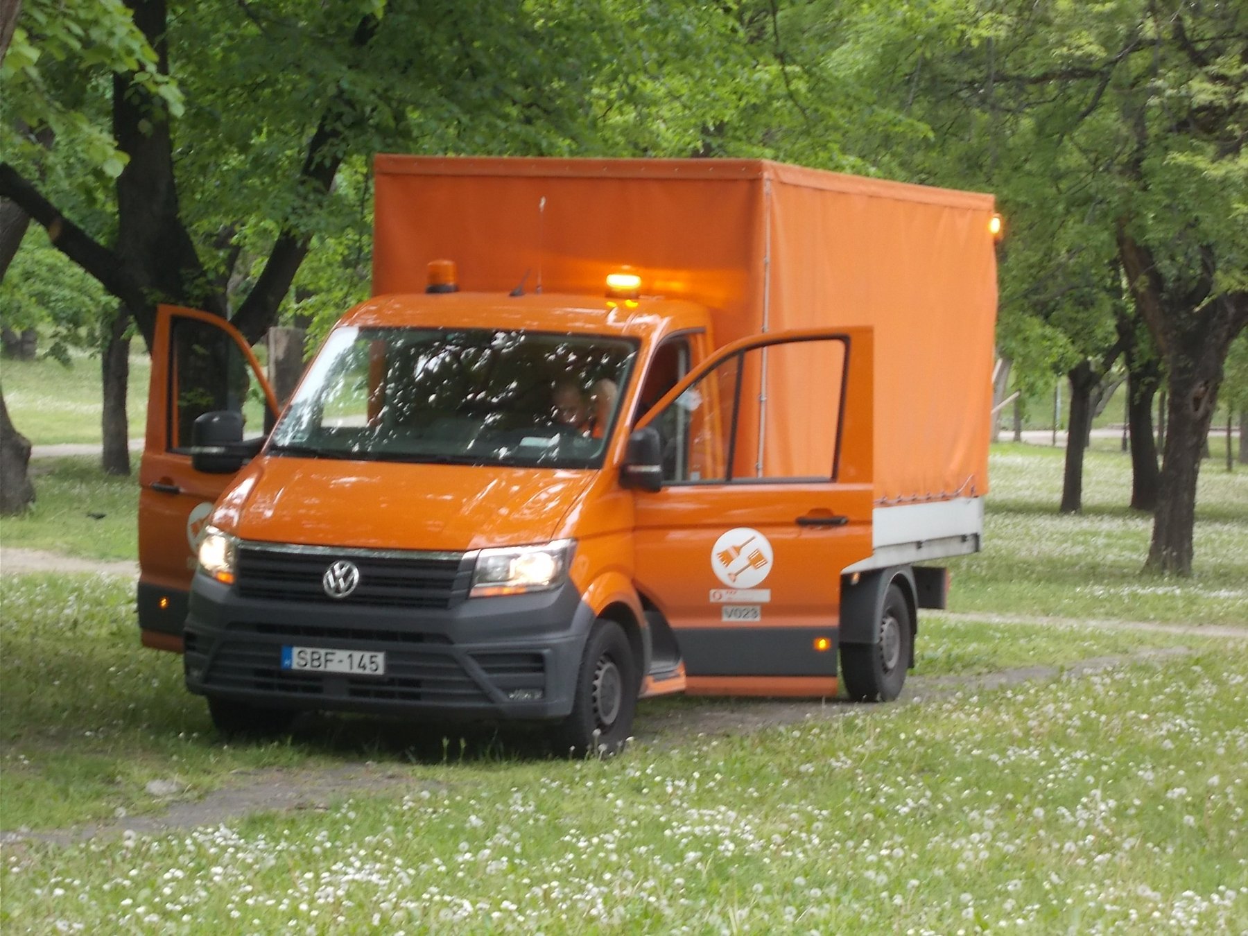 Van Volkswagen 70F-AAF1-KCU