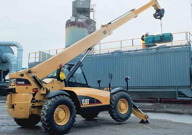 Caterpillar TH560B
