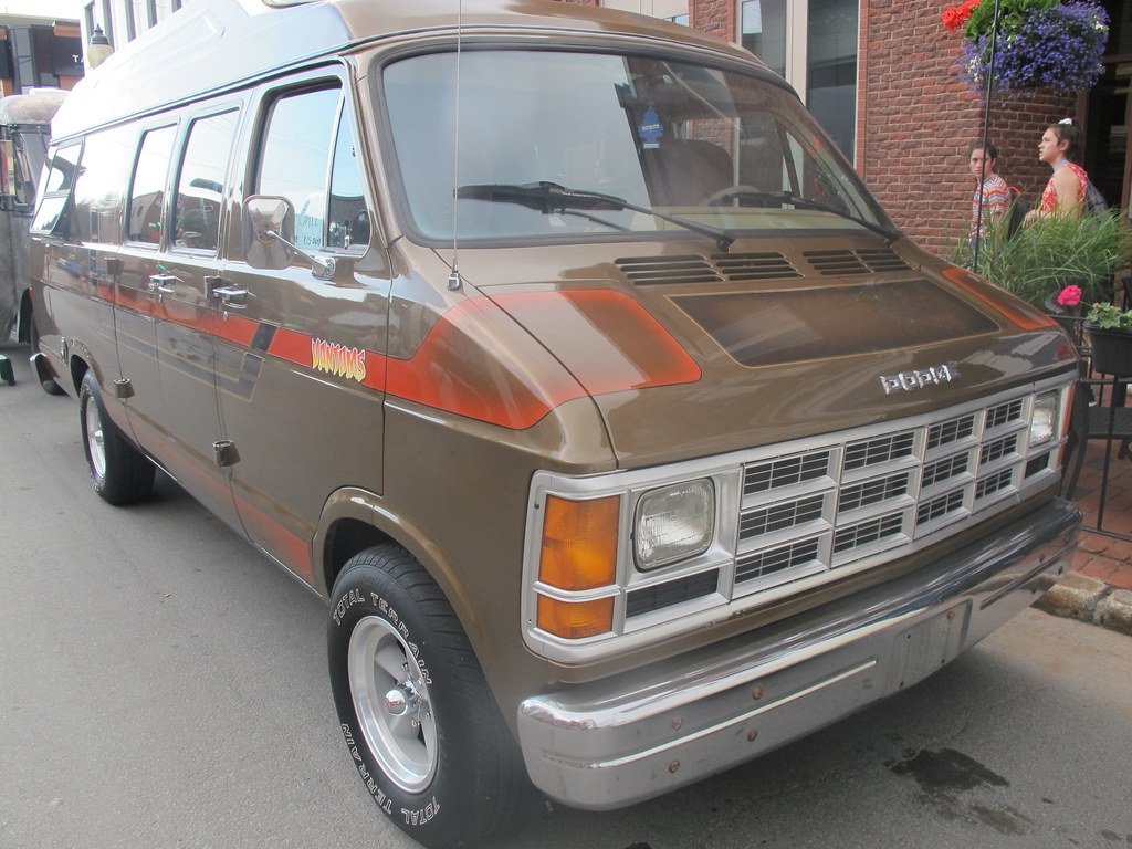 Transporter Dodge B250 CAMPER