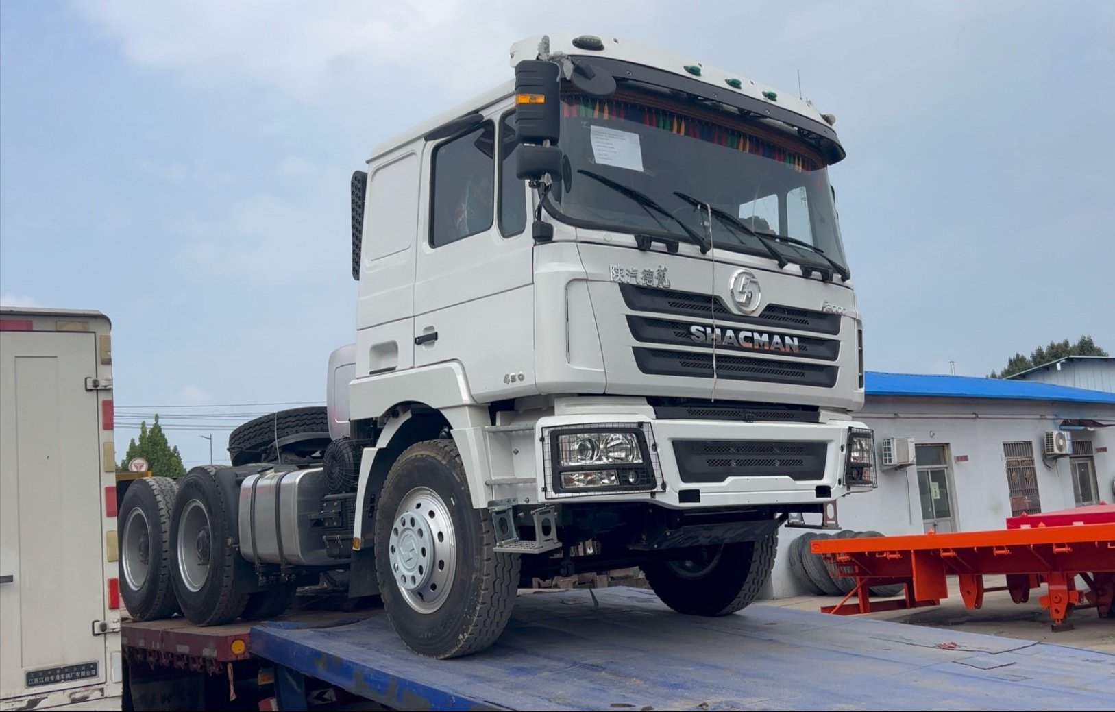Lastwagen DAF YKZ2300