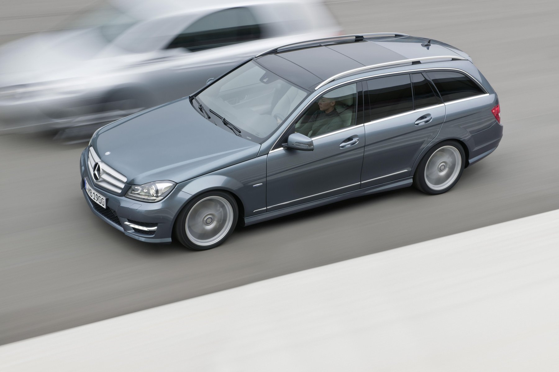 Transporter Mercedes Benz C 350 CDI