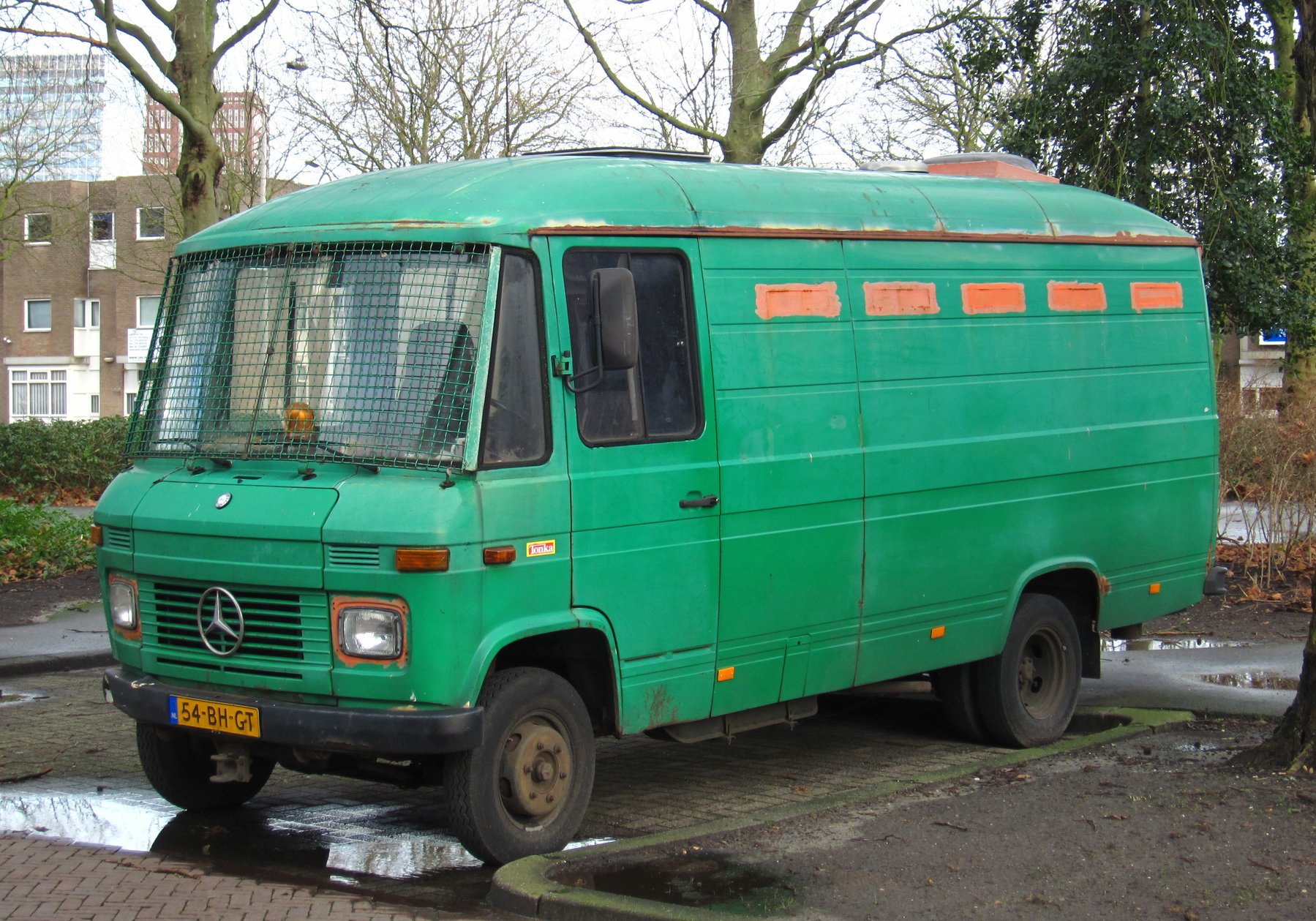 Truck Mercedes Benz L508-KASTEN