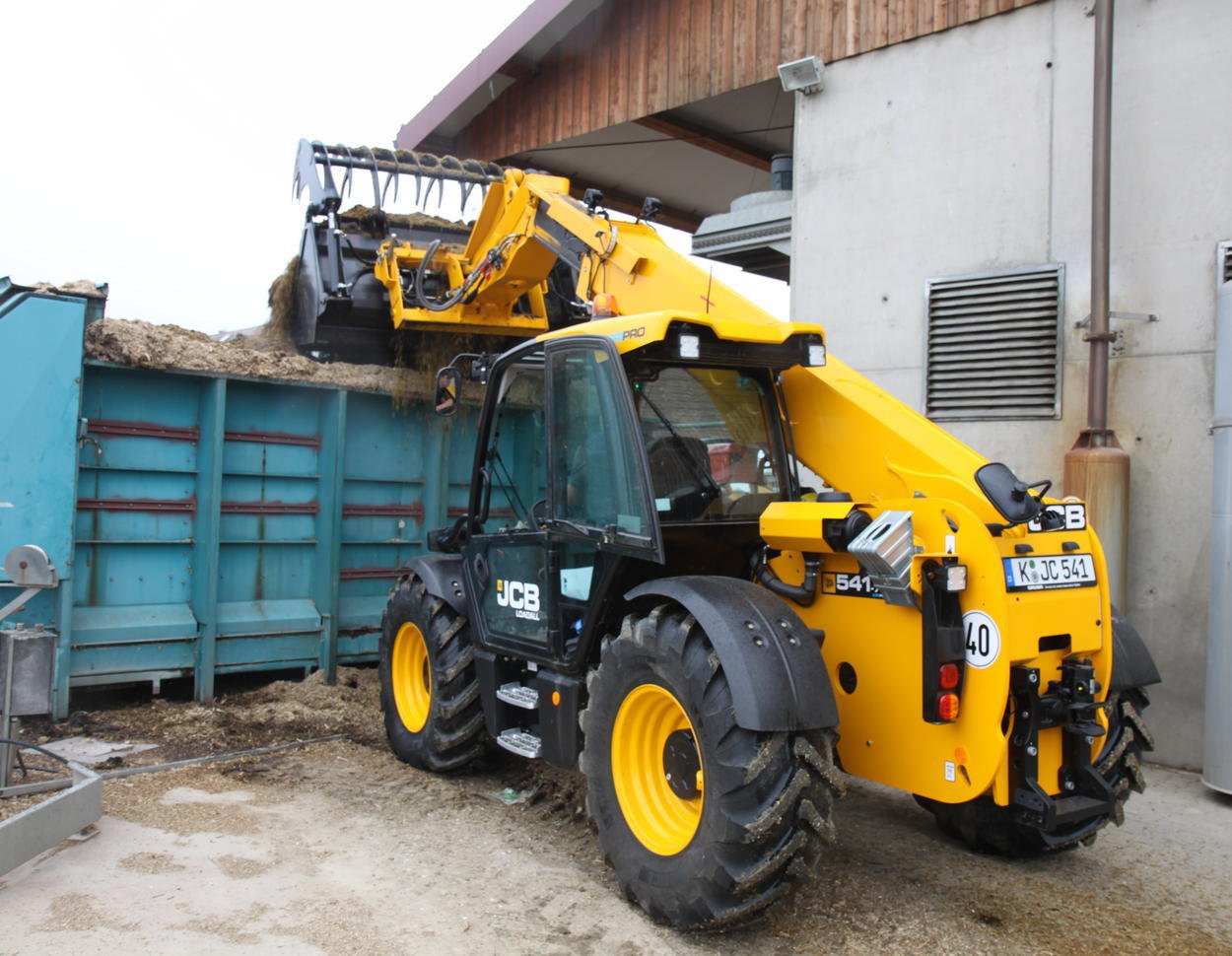 JCB 414S
