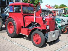 Hanomag R228 Combitrac
