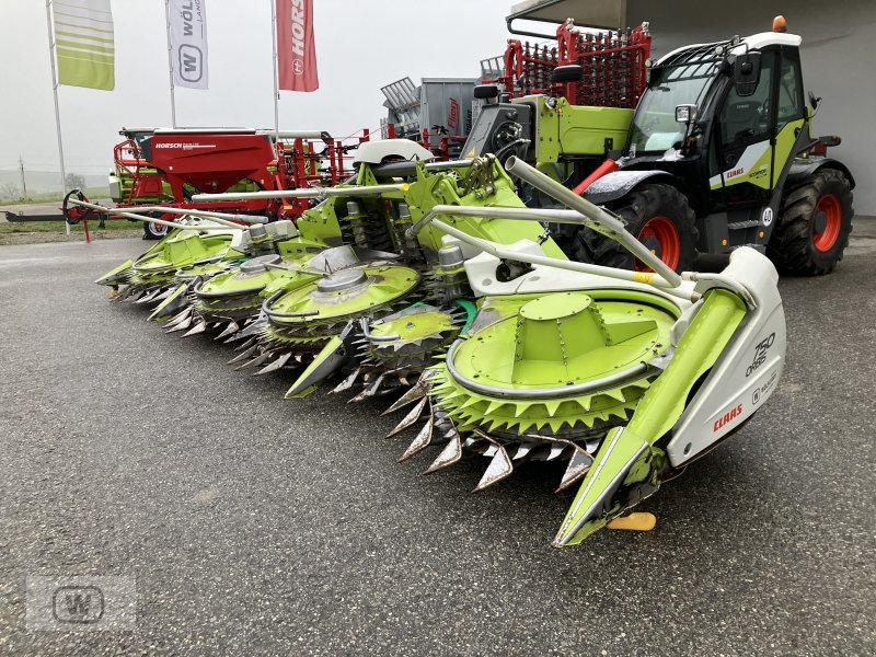 CLAAS Orbis 750