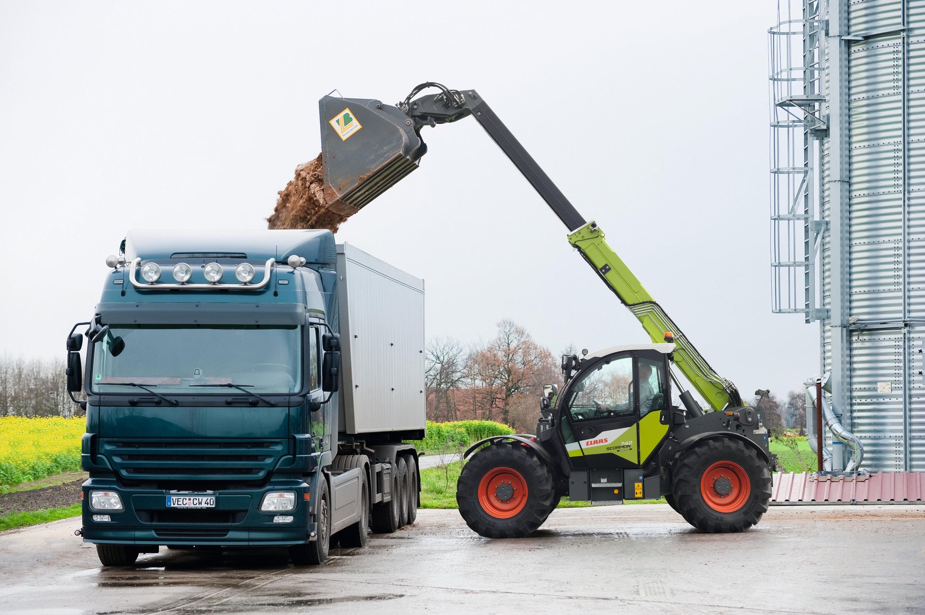Trailer Scorpion SCR401