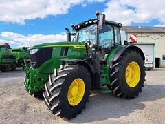 John Deere 6R 195