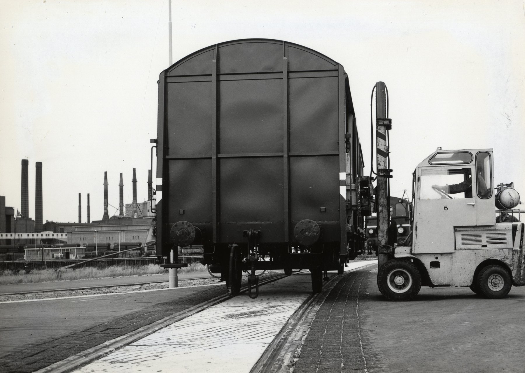 Trailer Atec GESLOTEN WAGEN