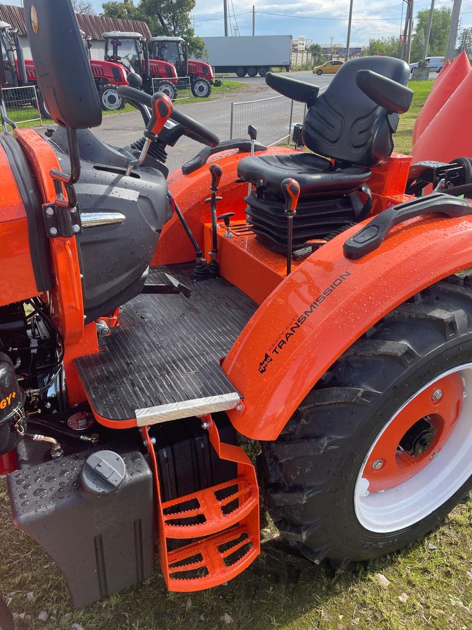 Traktor YTO SA254