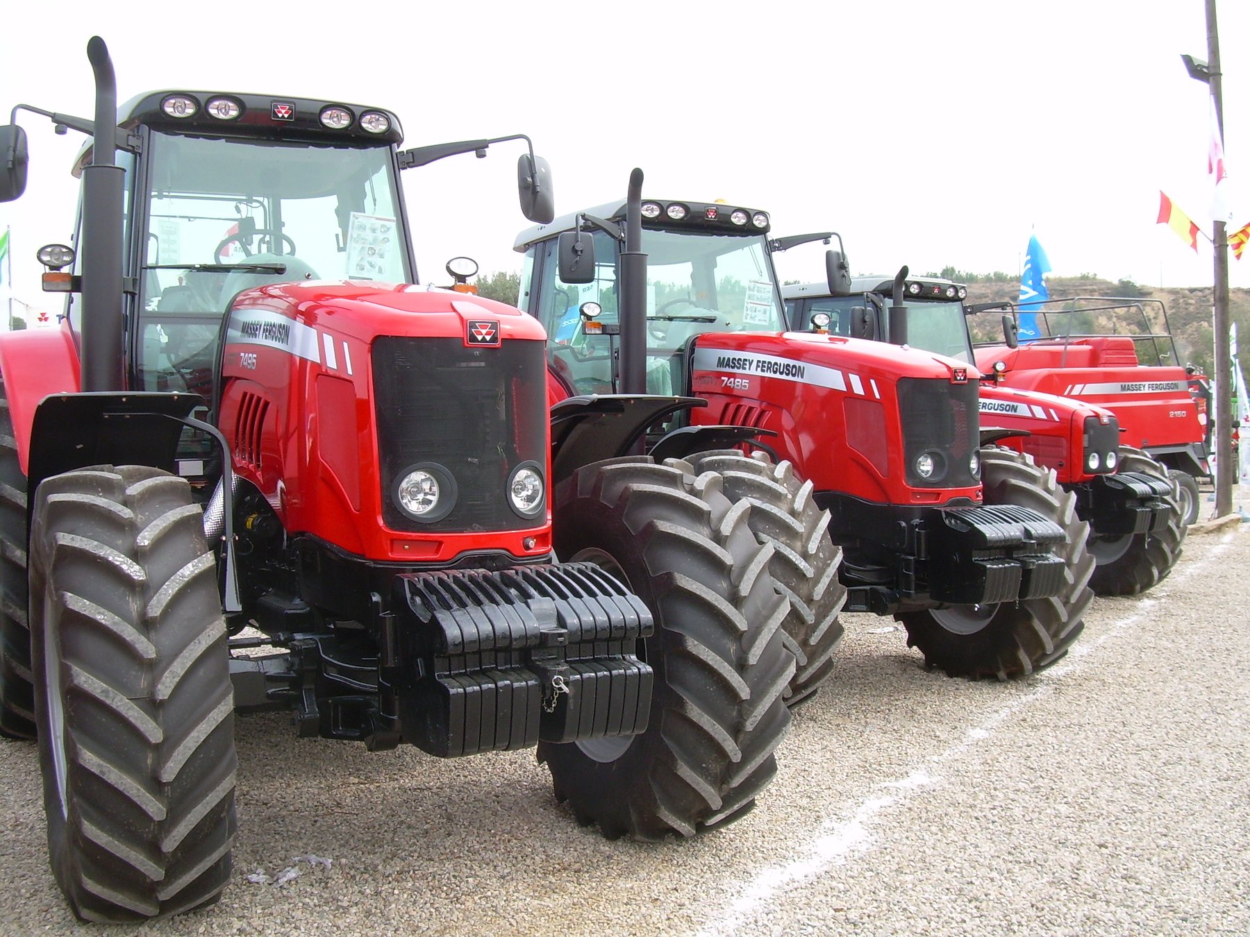 Massey Ferguson 7495