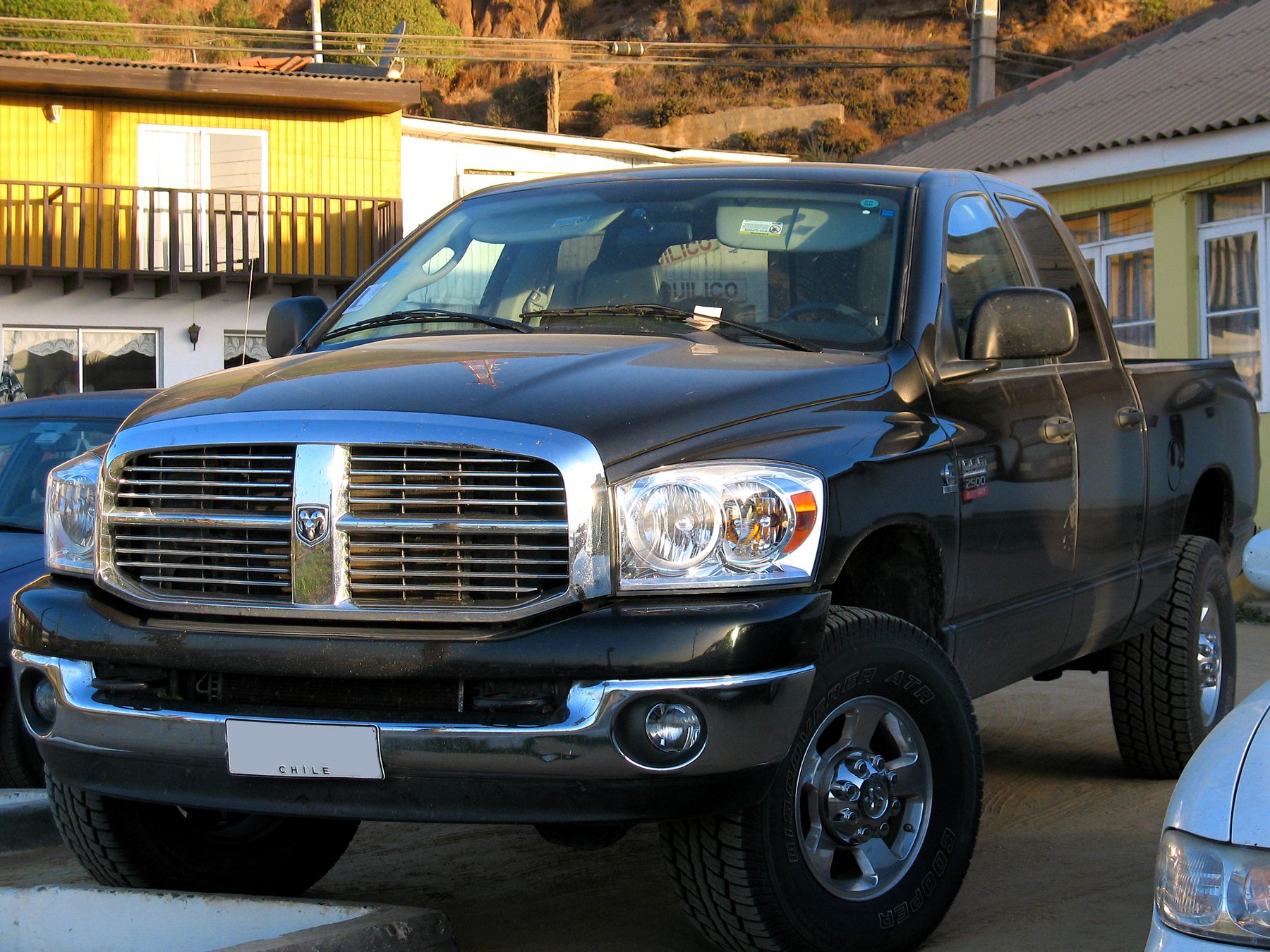 Truck Dodge RAM 2500 QUAD