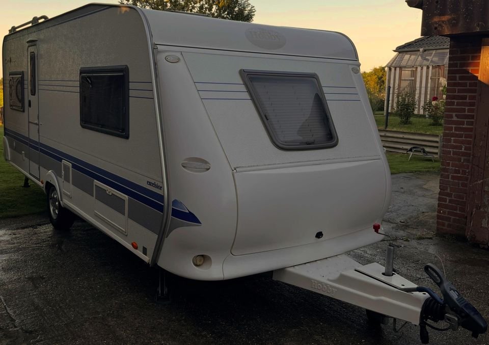 Car trailers up to 3.5 t HOBBY 540 UL EXCELSIOR